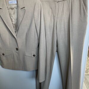 Calvin Klein Women's Cream Suit Set